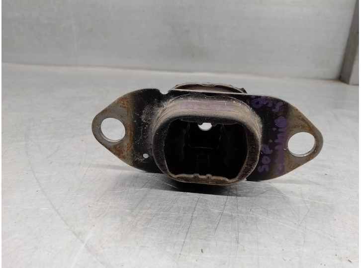 Recambio de soporte cambio para renault clio iv 1.5 dci diesel fap referencia OEM IAM 112202847R  