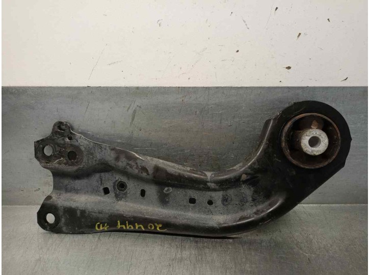 Recambio de brazo suspension inferior trasero derecho para toyota c-hr referencia OEM IAM 48760F4010  