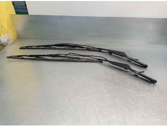 Recambio de brazo limpia delantero derecho para iveco daily caja cerrada (1999 =>) 2.3 diesel cat referencia OEM IAM 504023733 5