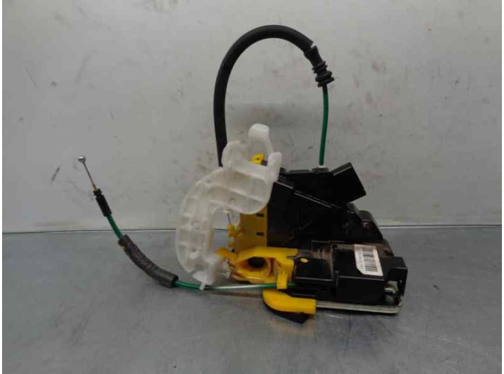 Replacement front right door lock for Hyundai i30 (GD) 1.4 CRDi CAT OEM IAM reference 81320A6110 4 PINS 5 DOOR