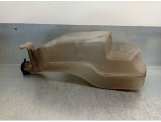 Recambio de deposito limpia para iveco daily caja cerrada (1999 =>) 2.3 diesel cat referencia OEM IAM 500336395  