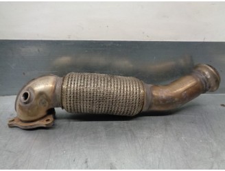 Recambio de tubo escape delantero para mercedes-benz clase cla (w117) 2.1 cdi cat referencia OEM IAM A2464901510 A2464901510 677