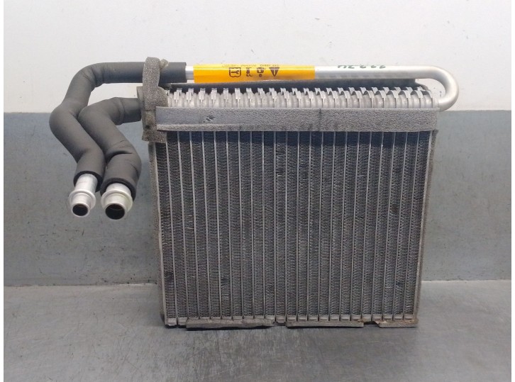 Recambio de evaporador aire acondicionado para volvo v40 hatchback (525) d2 referencia OEM IAM 31436312 31436312 