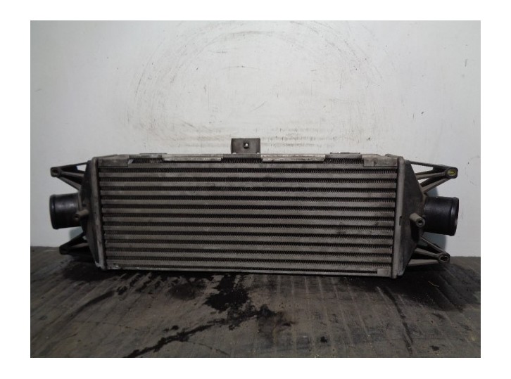 Recambio de intercooler para iveco daily caja cerrada (1999 =>) 2.3 diesel cat referencia OEM IAM 0971021037 504022617 866968000