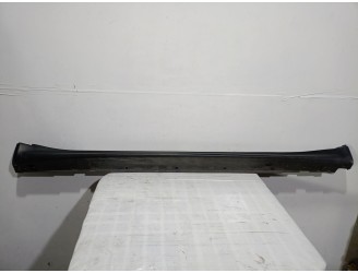 Recambio de faldon lateral para nissan juke (f15) 1.6 referencia OEM IAM 768501KA6A 768501KA6A 