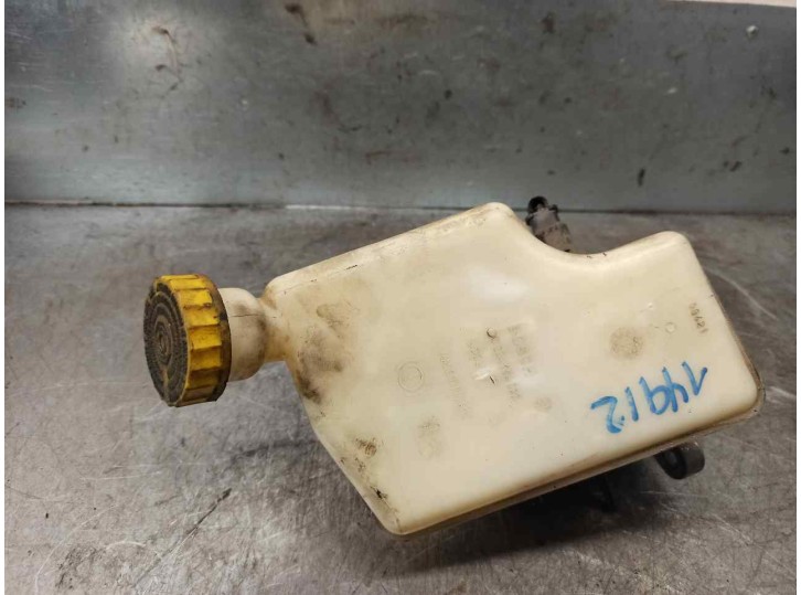 Recambio de bomba freno para citroën c3 ii 1.4 referencia OEM IAM  0204054032 BOSCH