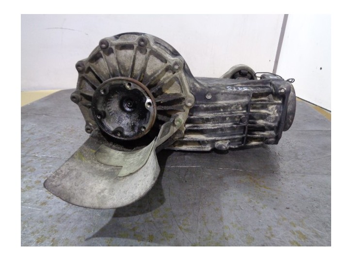 Recambio de diferencial trasero para audi a6 avant (4b5) 1.8 20v turbo referencia OEM IAM CUC CUC040303 01R525053M