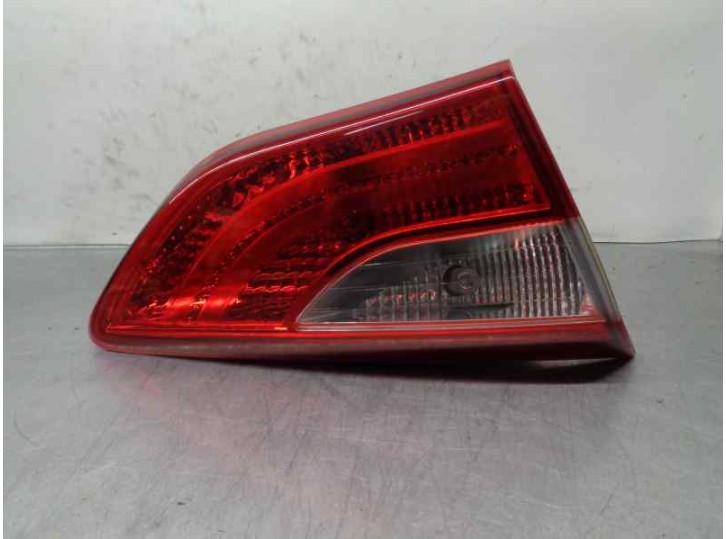 Replacement rear left tail light for Hyundai i30 (GD) 1.4 CRDi CAT OEM IAM reference 92404A50 HATCHBACK 5 DOORS