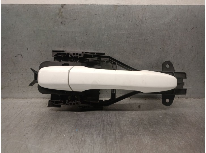 Recambio de maneta exterior delantera derecha para volvo v40 hatchback (525) d2 referencia OEM IAM 31440085 31440085 