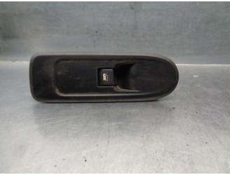 Recambio de mando elevalunas delantero derecho para citroën c3 ii 1.4 referencia OEM IAM 96637533XT  