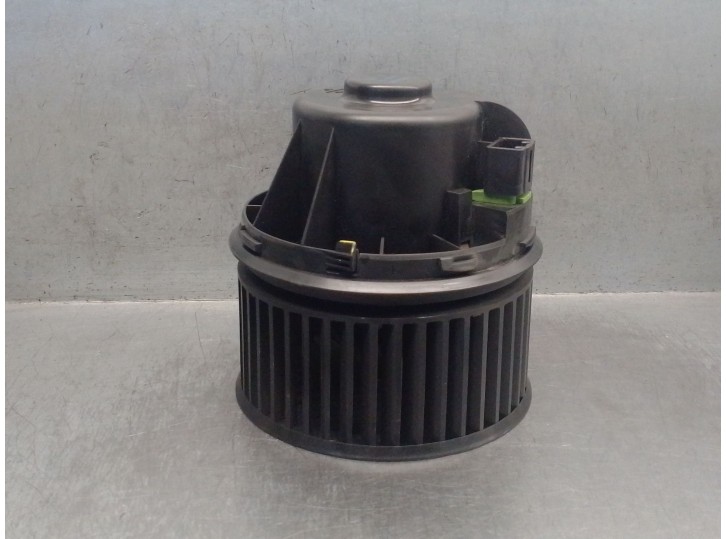 Recambio de motor calefaccion para volvo v40 hatchback (525) d2 referencia OEM IAM AV6N18456AA 31369448 0000965503