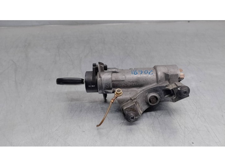Recambio de conmutador de arranque para volkswagen golf iv berlina (1j1) 1.6 referencia OEM IAM 4B0905851L 