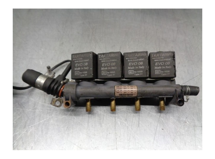 Recambio de rampa inyectora para audi a6 avant (4b5) 1.8 20v turbo referencia OEM IAM EVO08 036235 TARTARINI