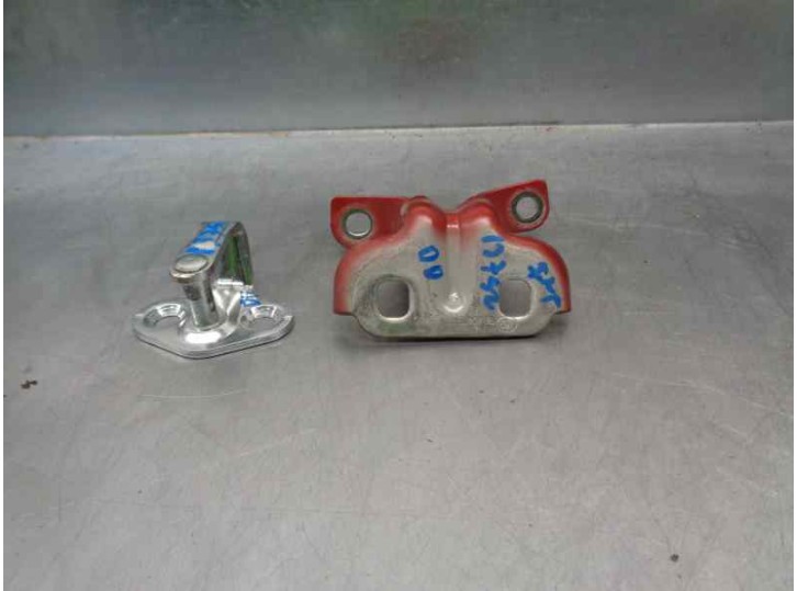 Recambio de bisagra puerta para chevrolet aveo sedán ltz referencia OEM IAM   