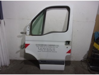 Recambio de puerta delantera izquierda para renault master desde ´98 2.8 tdi referencia OEM IAM 7751474636 BLANCA ROTULADA 5 PUE