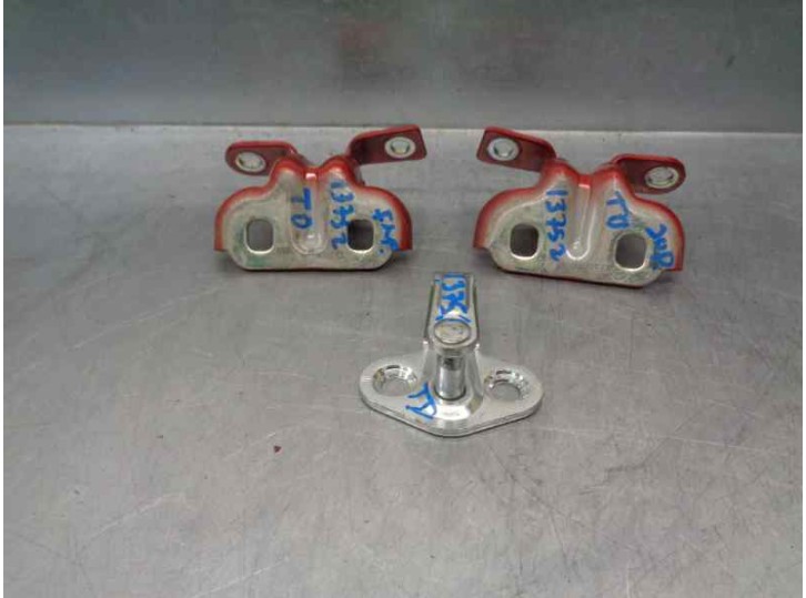 Recambio de bisagra puerta para chevrolet aveo sedán ltz referencia OEM IAM   