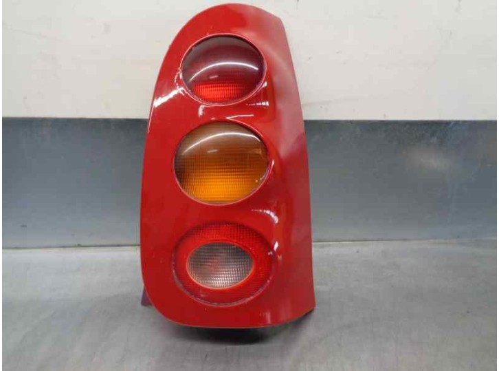 Recambio de piloto trasero derecho para smart coupe 0.6 turbo cat referencia OEM IAM 0001960V002 Q0012861V001000000 3 PUERTAS