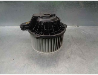 Recambio de motor calefaccion para kia carens ( ) 1.7 crdi cat referencia OEM IAM 971133X000 F00S382474 BOSCH