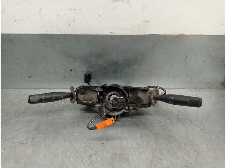 Recambio de mando luces para peugeot expert kasten komfort 2.0 hdi referencia OEM IAM 1478262080  