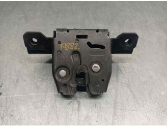 Replacement trunk / tailgate lock for Opel Astra J lim. 1.7 16V CDTi OEM IAM reference 13578941 3 PINS 5 DOORS