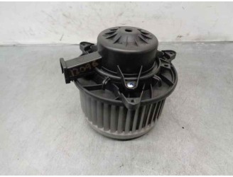 Recambio de motor calefaccion para chevrolet cruze 2.0 diesel cat referencia OEM IAM 52427102  