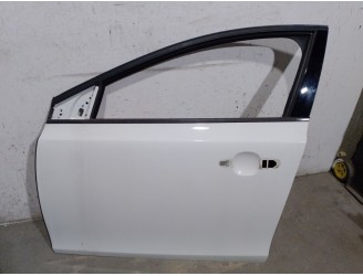 Recambio de puerta delantera izquierda para volvo v40 hatchback (525) d2 referencia OEM IAM 32321018 32321018 