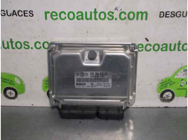 Replacement engine control unit (ECU) for Volkswagen Passat Variant (3B6) 1.9 TDI OEM IAM reference 038906019KD 0281011205 BOSCH
