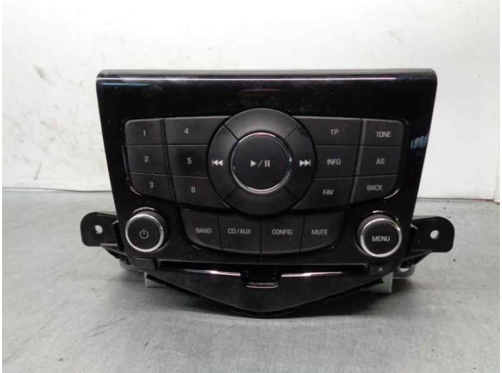 Recambio de sistema audio / radio cd para chevrolet cruze 2.0 diesel cat referencia OEM IAM 22776285 