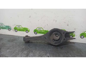 Recambio de brazo suspension inferior trasero izquierdo para hyundai i30 1.4 cat referencia OEM IAM 552102H100  