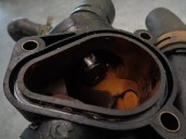 Recambio de termostato para renault clio ii fase i (b/cbo) 1.9 diesel referencia OEM IAM 8200065390  