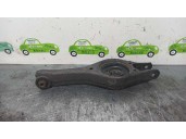 Recambio de brazo suspension inferior trasero izquierdo para hyundai i30 1.4 cat referencia OEM IAM 552102H100 