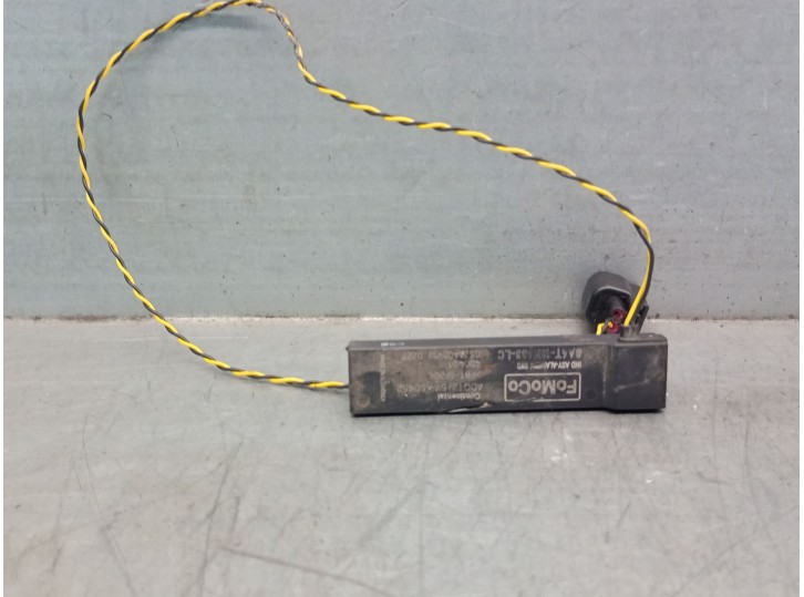 Recambio de antena para ford b-max (jk) 1.6 tdci referencia OEM IAM 8A6T15K603LC 8A6T15K603LC 