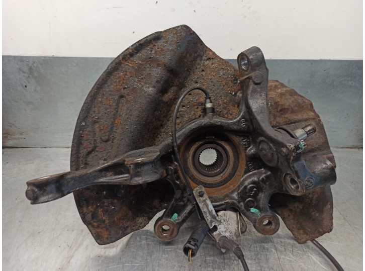 Recambio de mangueta delantera izquierda para bmw x5 (e53) 3.0 24v turbodiesel cat referencia OEM IAM 31216761575  