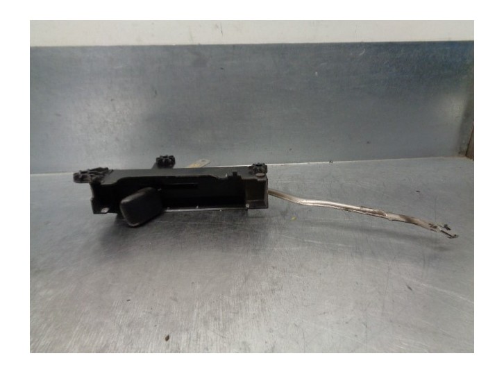 Recambio de maneta interior trasera derecha para volvo serie 850 2.5 turbodiesel referencia OEM IAM 9133515 