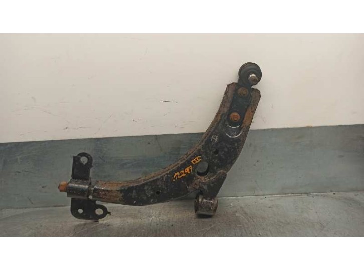Replacement front left lower suspension arm for Kia Sephia II 1.5 cat OEM IAM reference K2N134350 
