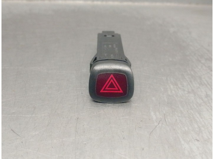Recambio de warning para volvo v40 hatchback (525) d2 referencia OEM IAM 9123682 ALPS