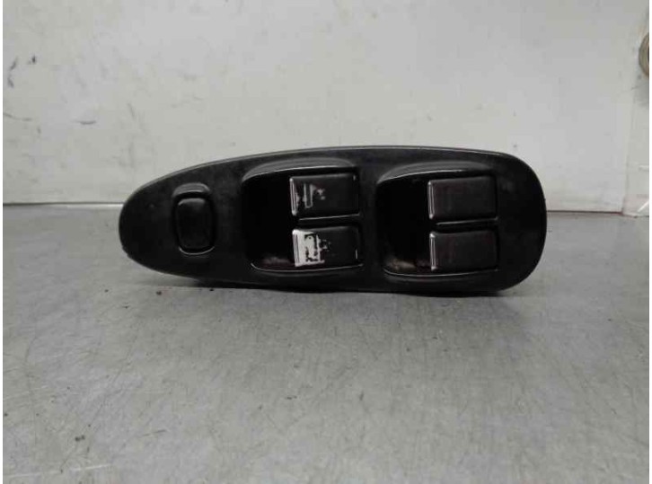 Recambio de mando elevalunas delantero izquierdo para kia sephia ll 1.5 cat referencia OEM IAM 0K24A66350B 0K2AA66350 