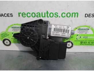 Recambio de motor elevalunas trasero derecho para volkswagen passat variant (3b6) 1.9 tdi referencia OEM IAM 3B9839752BC 18 PINE