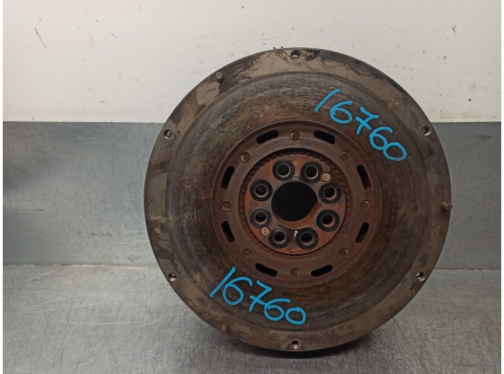 Recambio de volante motor para volvo serie 850 2.5 turbodiesel referencia OEM IAM 9176186 