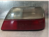 Recambio de piloto trasero derecho para peugeot 605 2.0 referencia OEM IAM 4 PUERTAS