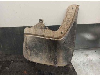 Recambio de faldon trasero para ssangyong actyon sports 2.0 td cat referencia OEM IAM 7978132000  