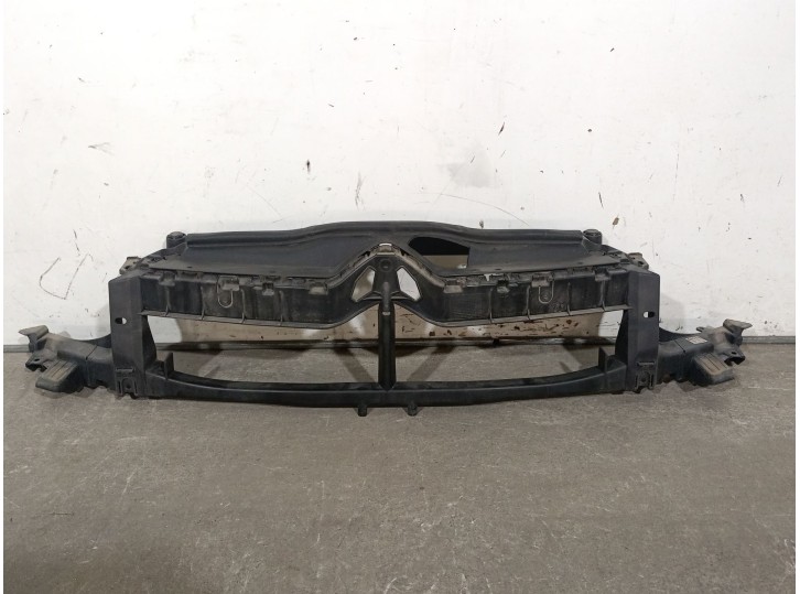 Recambio de panel frontal para citroën c4 lim. collection referencia OEM IAM 9673046277 7416W9 