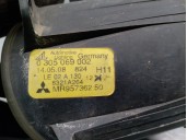 Recambio de faro antiniebla derecho para mitsubishi lancer berlina (cy0) inform referencia OEM IAM MR957362 0305069002 4 PUERTAS