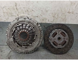 Recambio de kit embrague para renault kangoo 1.5 dci diesel referencia OEM IAM 8200527569 322034210 LUK