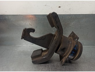 Recambio de enganche remolque para nissan cabstar 09.06 cabstar 35.xx cabina simple cabina individual referencia OEM IAM 4248948