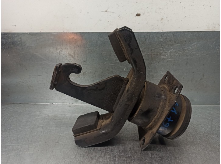 Recambio de enganche remolque para nissan cabstar 09.06 cabstar 35.xx cabina simple cabina individual referencia OEM IAM 4248948