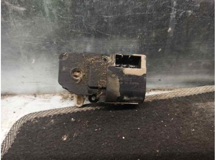 Recambio de motor calefaccion para ssangyong actyon sports 2.0 td cat referencia OEM IAM 45260910  