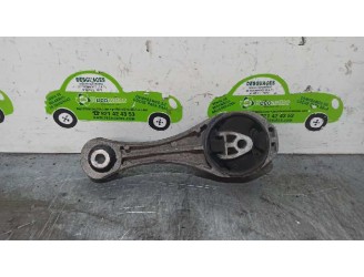 Recambio de soporte motor para renault kangoo 1.5 dci diesel referencia OEM IAM 8200427530  