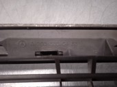 Recambio de rejilla delantera para mercedes-benz clase c (w203) berlina 2.0 compresor cat referencia OEM IAM A2038800483 4 PUER