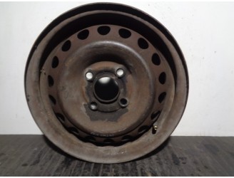 Recambio de llanta para opel corsa b 1.5 diesel referencia OEM IAM 9127613 R135JX13H2ET49 
